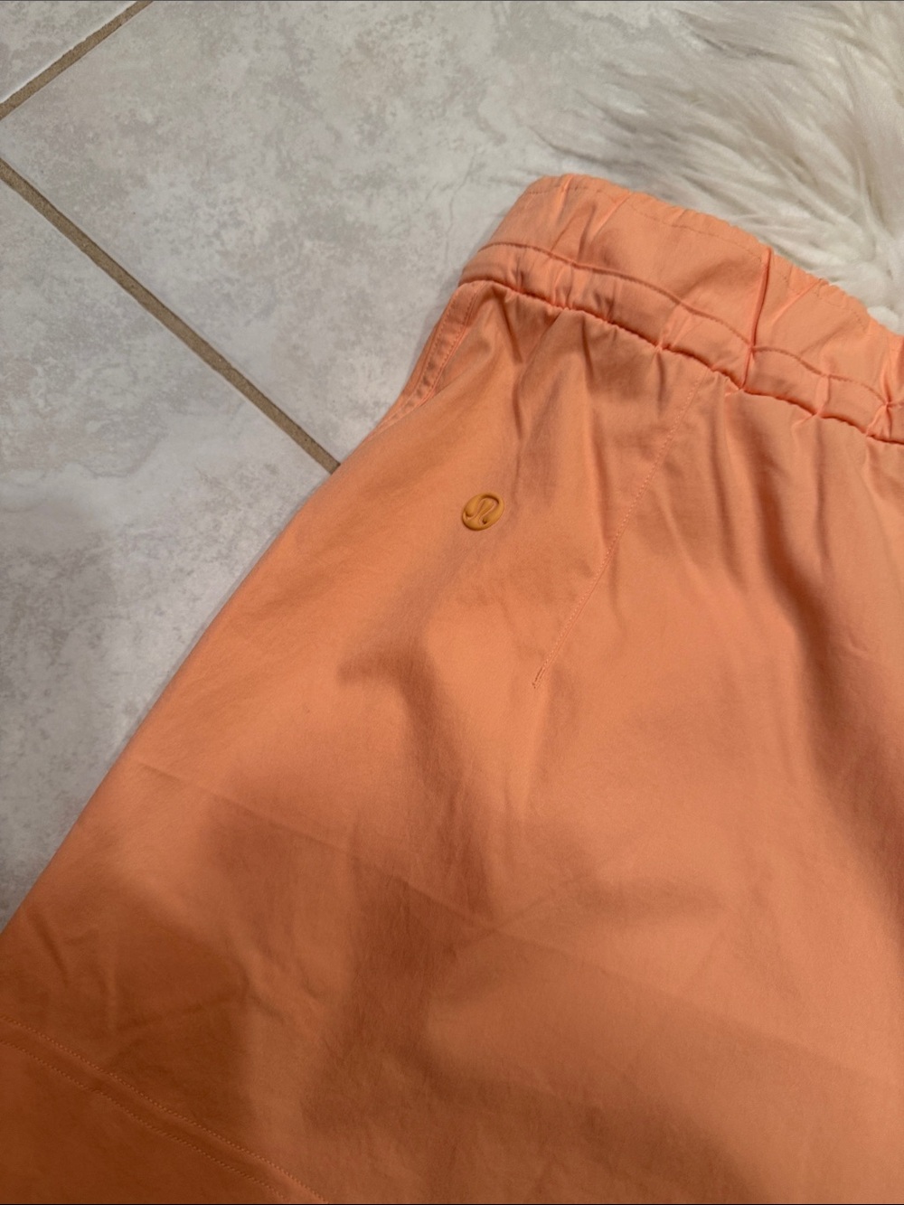 Lululemon Peach Color Short Set - Picture 5 of 6